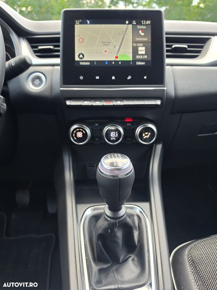 Renault Captur TCe Mild Hybrid 140 GPF TECHNO - 18