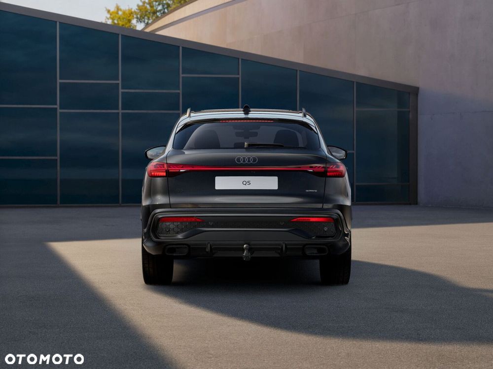 Audi Q5 Sportback - 5