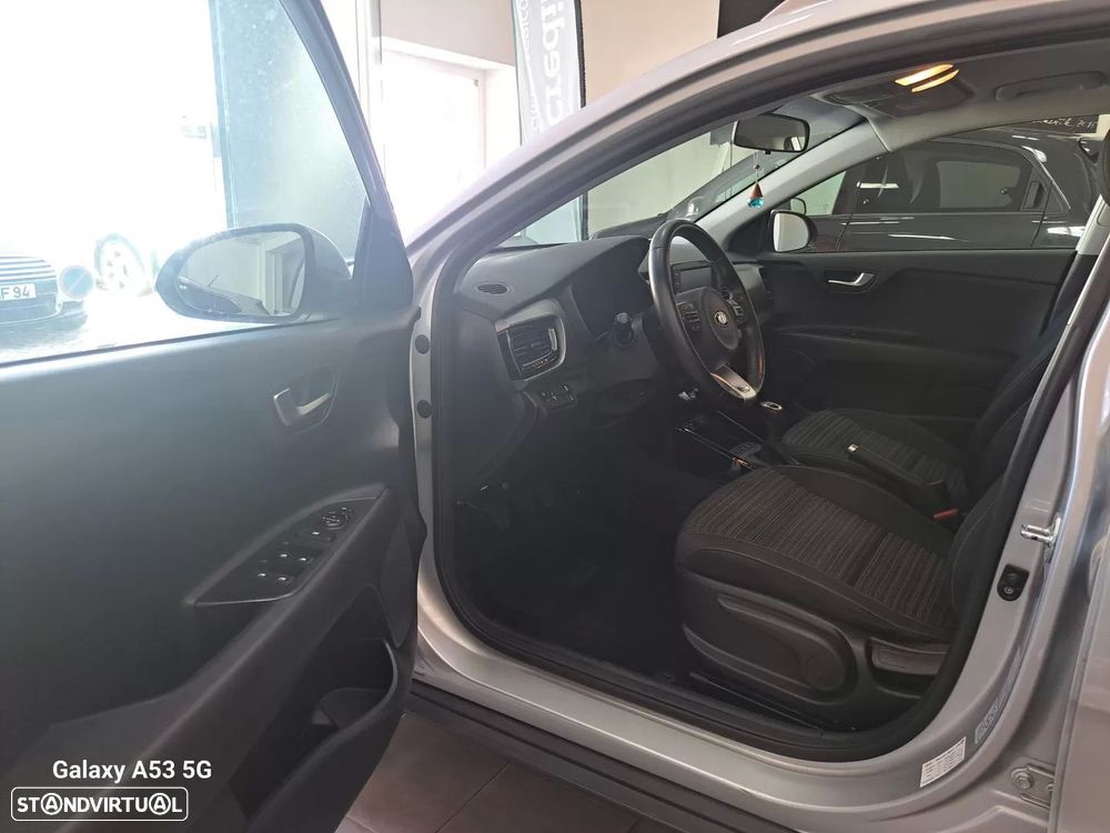 Kia Stonic 1.0 T-GDI SX - 23