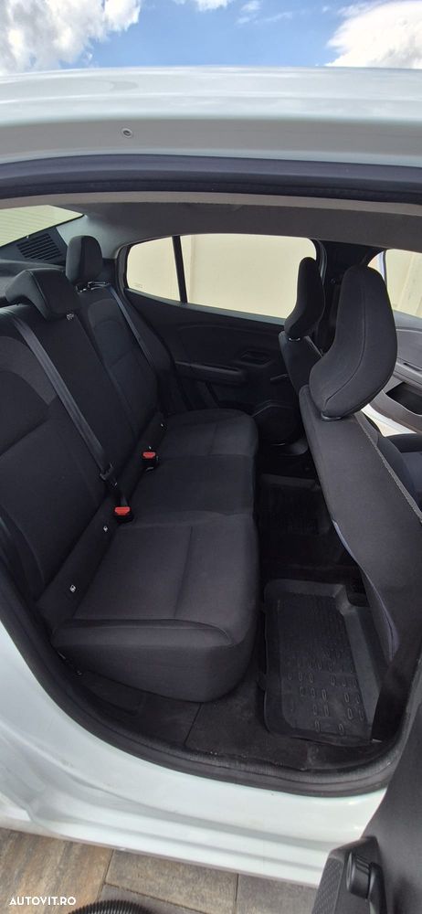 Dacia Logan - 8