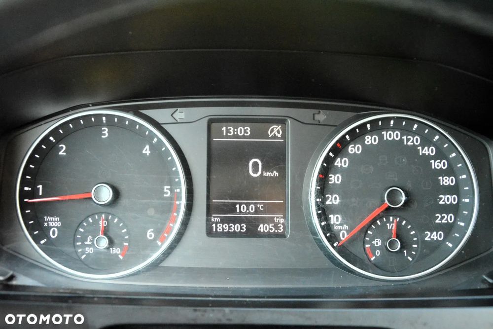 Volkswagen Transporter T6 TDI L2H1 - 19