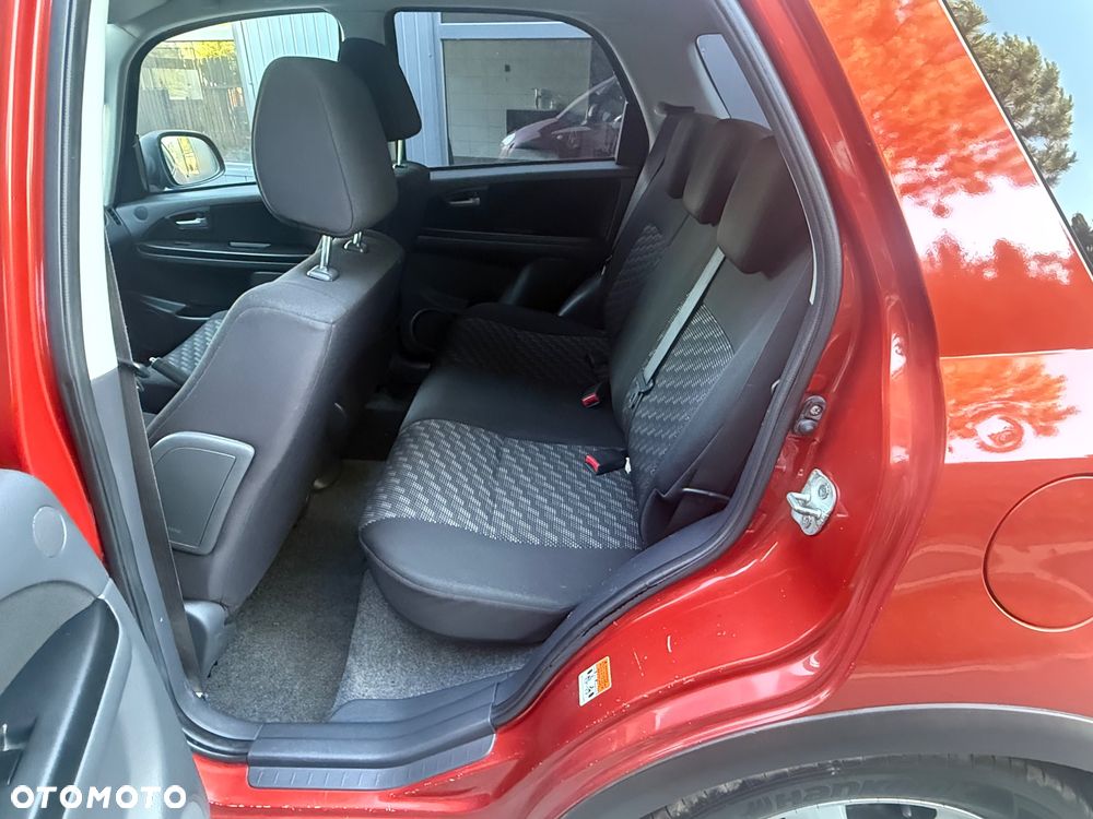 Suzuki SX4 1.6 VVT 4x2 Comfort - 21