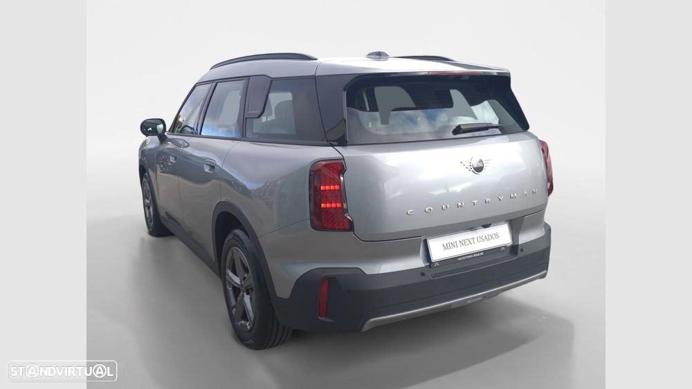 MINI Countryman D Essential XS - 8