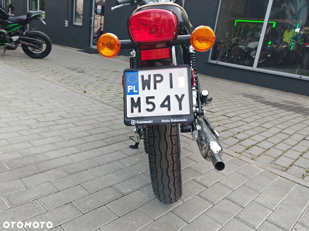 Kawasaki Inny - 12