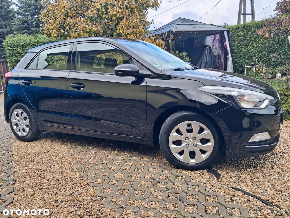 Hyundai i20 1.25 Classic + - 6