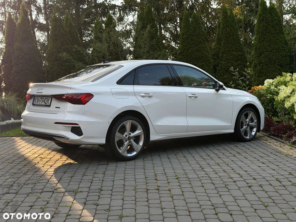 Audi A3 Limousine 40 TFSI quattro S tronic advanced - 17