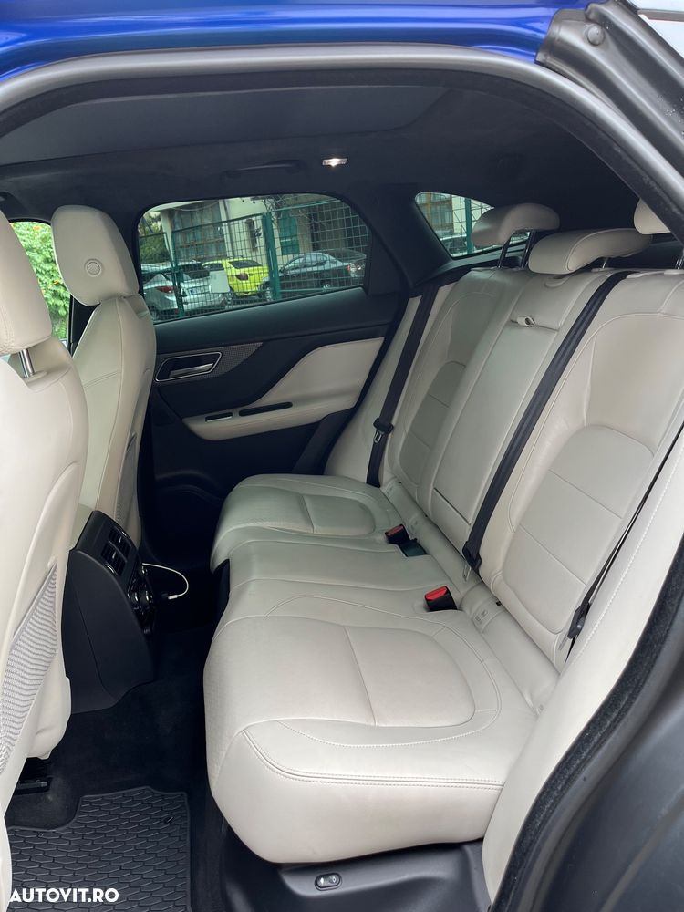 Jaguar F-Pace 30d AWD R-Sport - 26