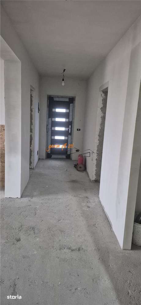 Casa de vanzare , cartier Dr Carnabel ,127 mp ,3 camere ,teren 501 mp - Imagine principală: 4/17