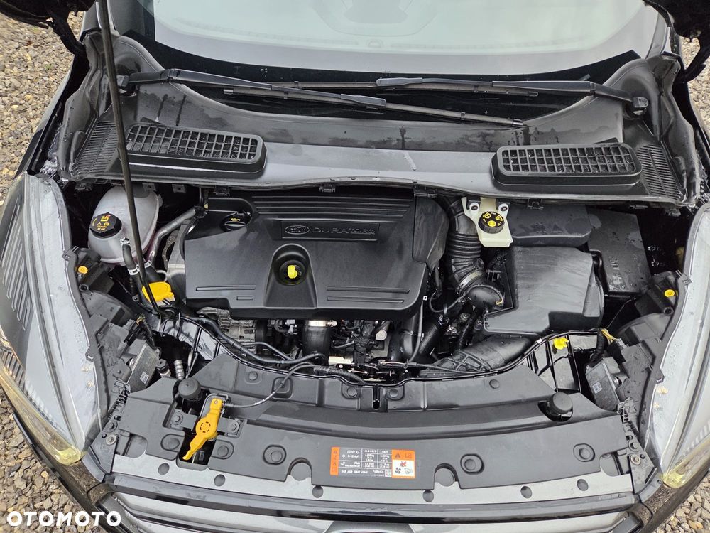 Ford Kuga 2.0 TDCi 4x4 ST-Line - 21