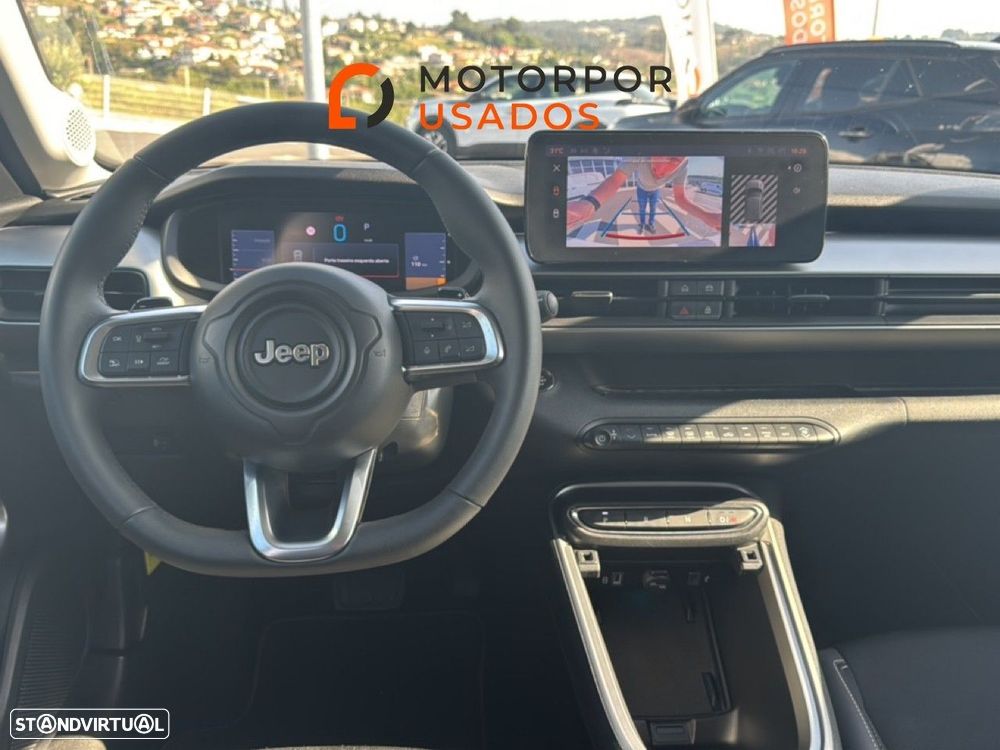 Jeep Avenger 1.2 e-Hybrid Summit DCT - 7
