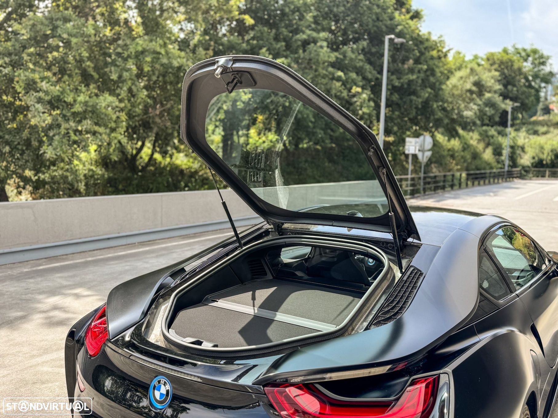 BMW i8 - 18