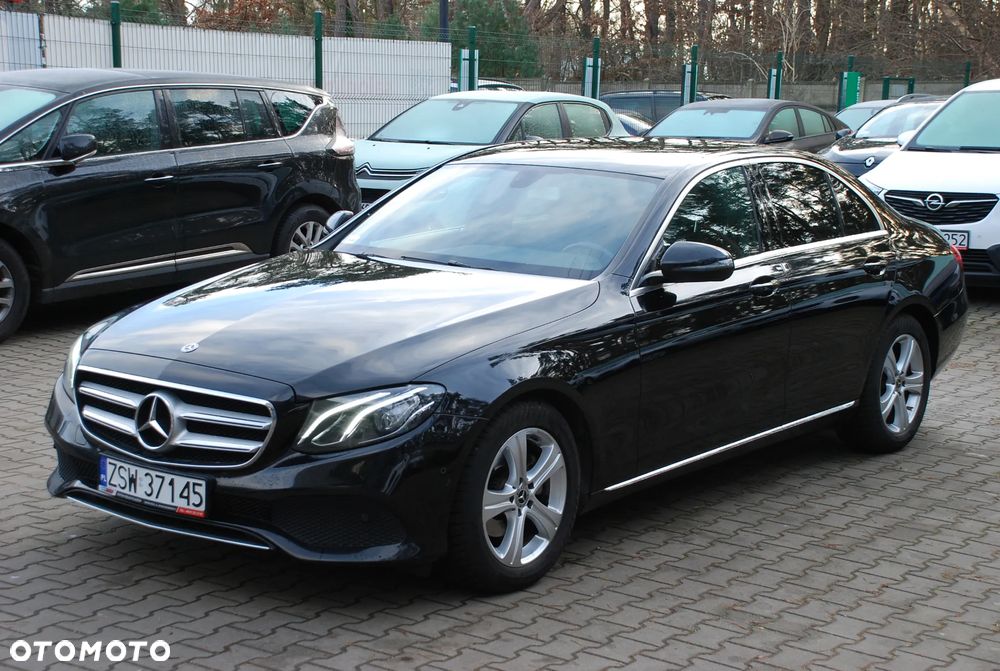 Mercedes-Benz Klasa E 220 d 9G-TRONIC Avantgarde - 23
