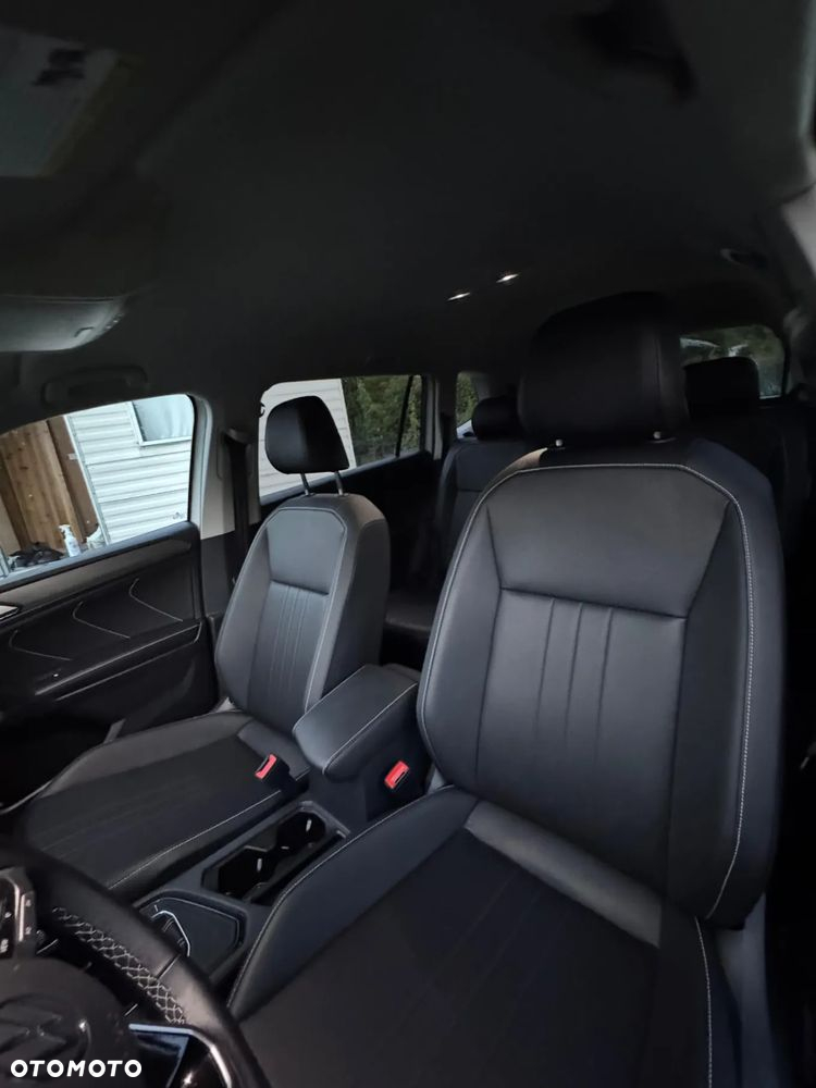 Volkswagen Tiguan Allspace - 11