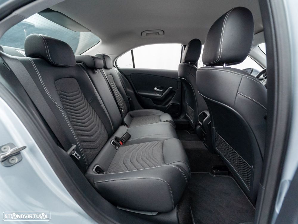 Mercedes-Benz A 200 Limousine d - 36