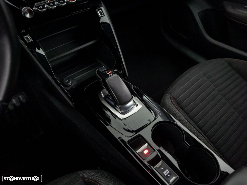 Peugeot e-208 50 kWh Active Pack - 22
