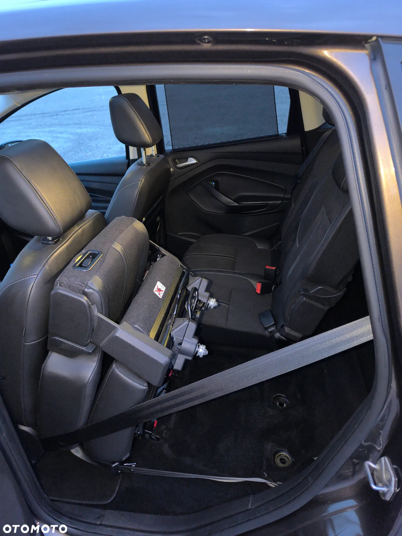 Ford C-MAX 2.0 TDCi Titanium ASS - 25