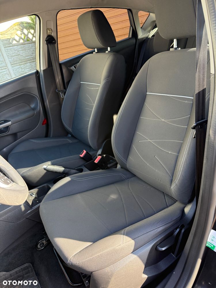 Ford Fiesta - 18