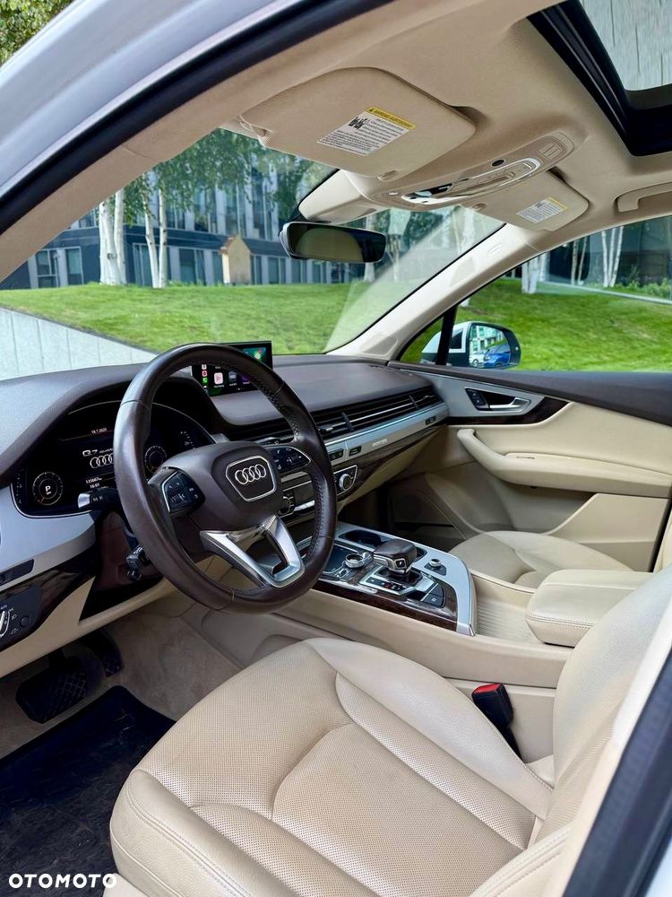 Audi Q7 - 2