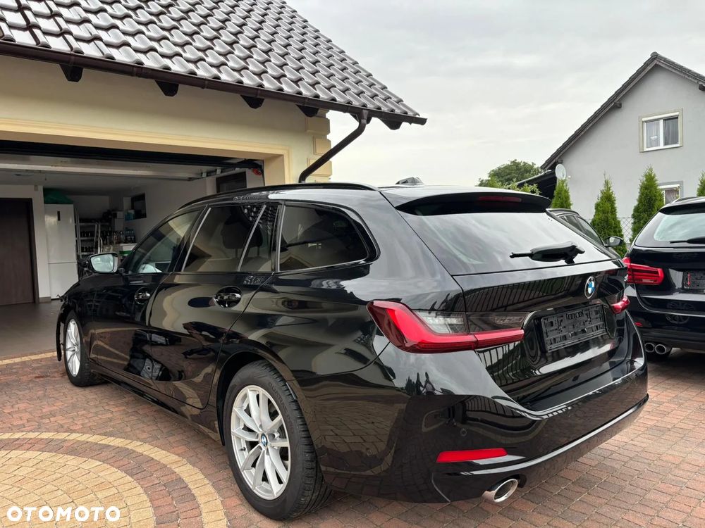BMW Seria 3 318d - 1