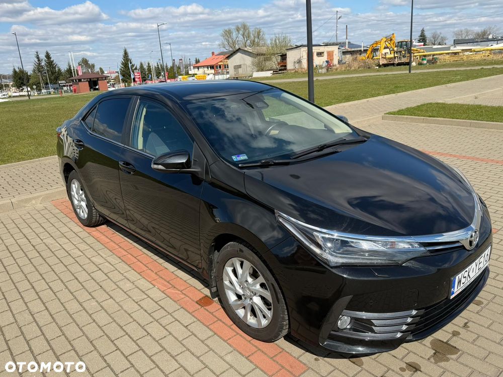 Toyota Corolla 1.6 Comfort - 9