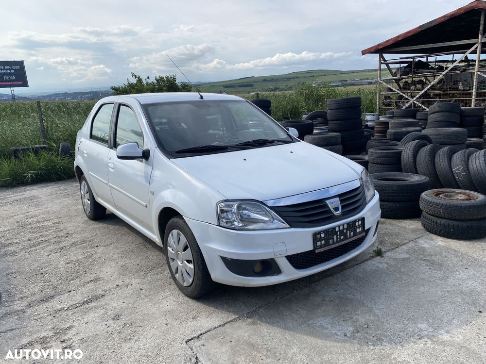 Dezmembrez Dacia Logan 2007 - 2