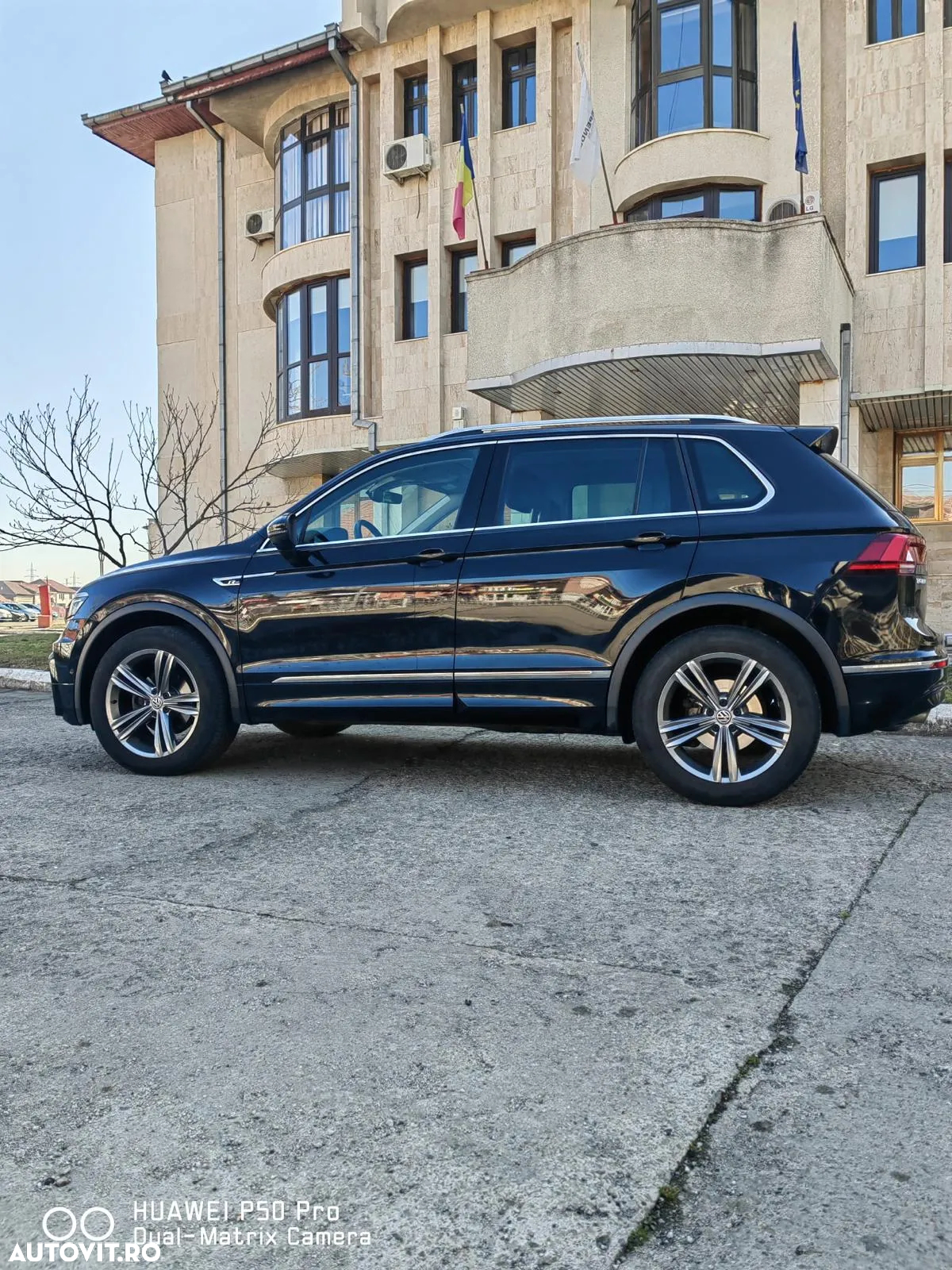 Volkswagen Tiguan - 16