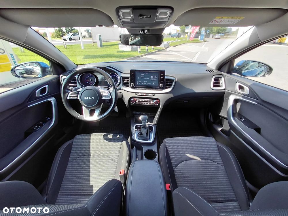 Kia Ceed 1.5 T-GDI M DCT - 12
