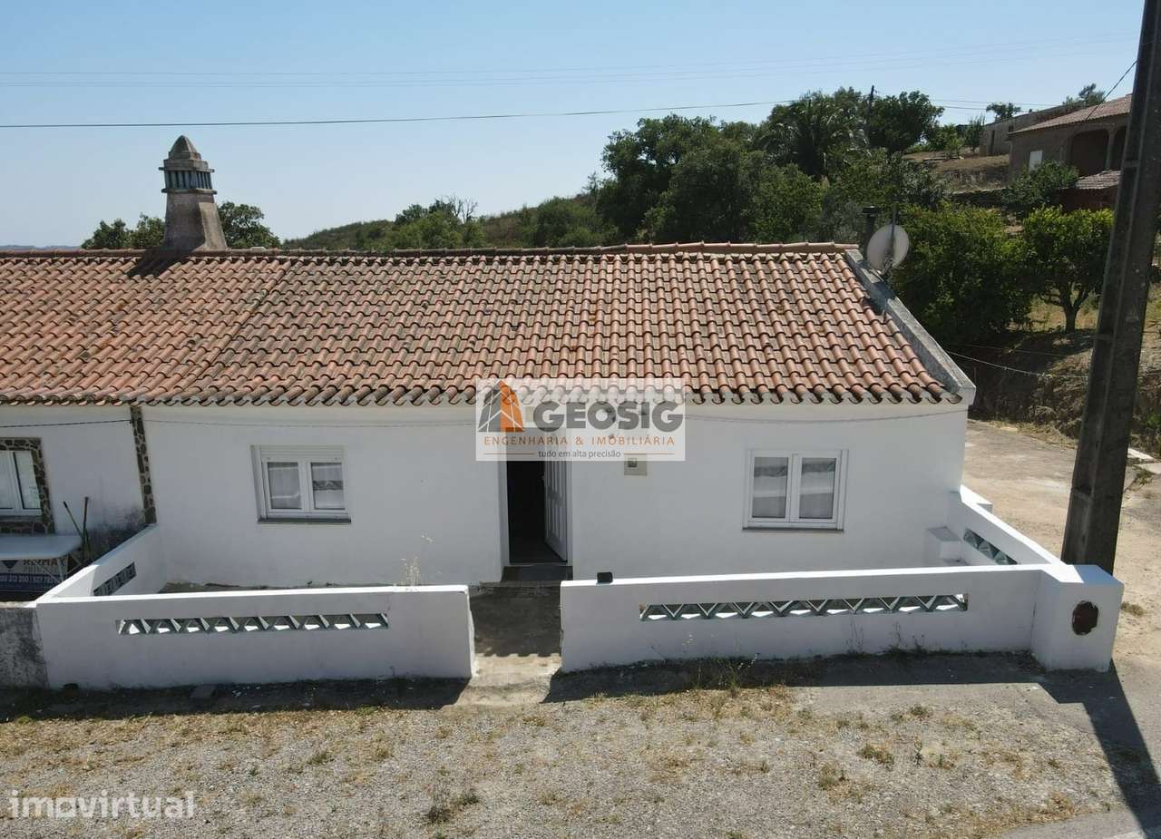 Moradia Geminada T2 Venda em São Barnabé,Almodôvar - Grande imagem: 2/31