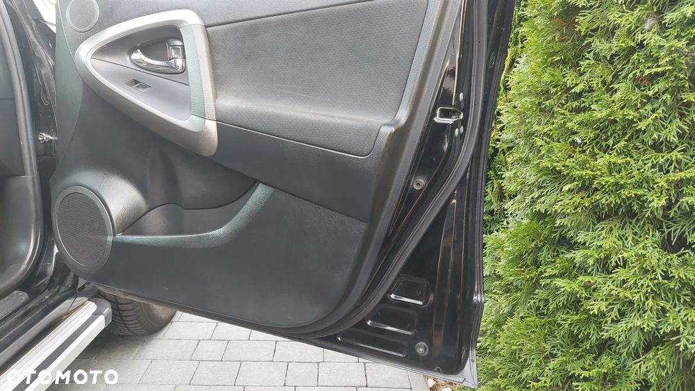 Toyota RAV4 2.0 4x4 Automatik Sol - 12