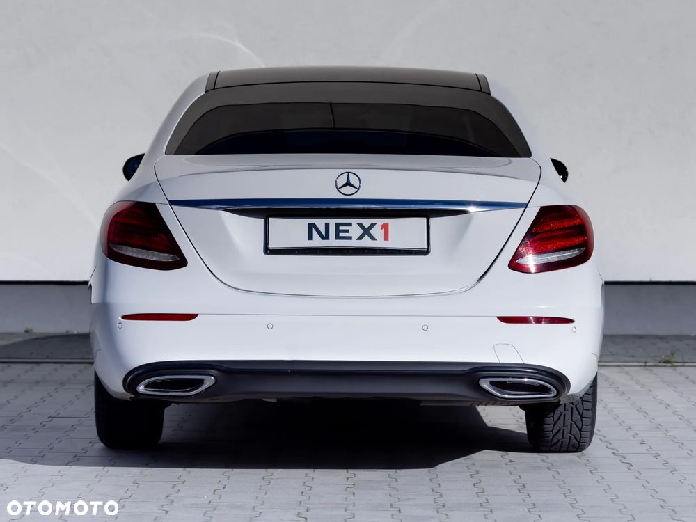 Mercedes-Benz Klasa E 200 d 9G-TRONIC - 9