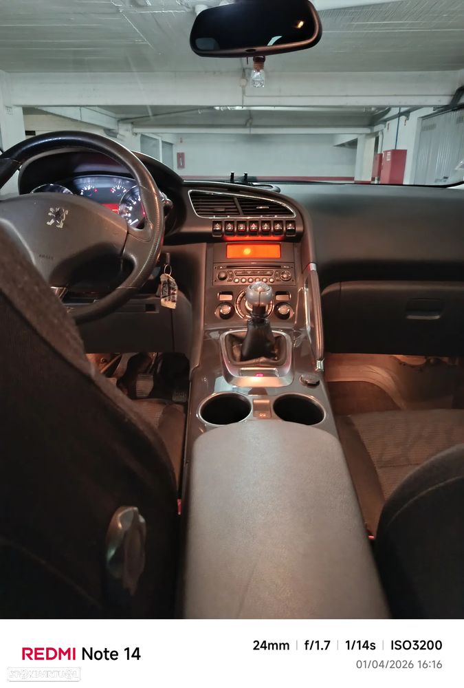 Peugeot 3008 1.6 HDi Sport - 6