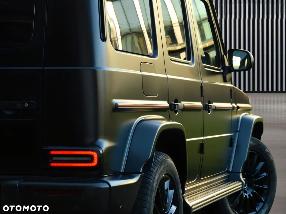 Mercedes-Benz Klasa G 400 d - 10