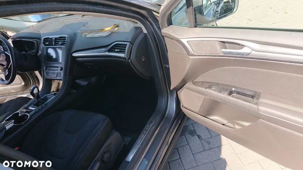Ford Mondeo - 19