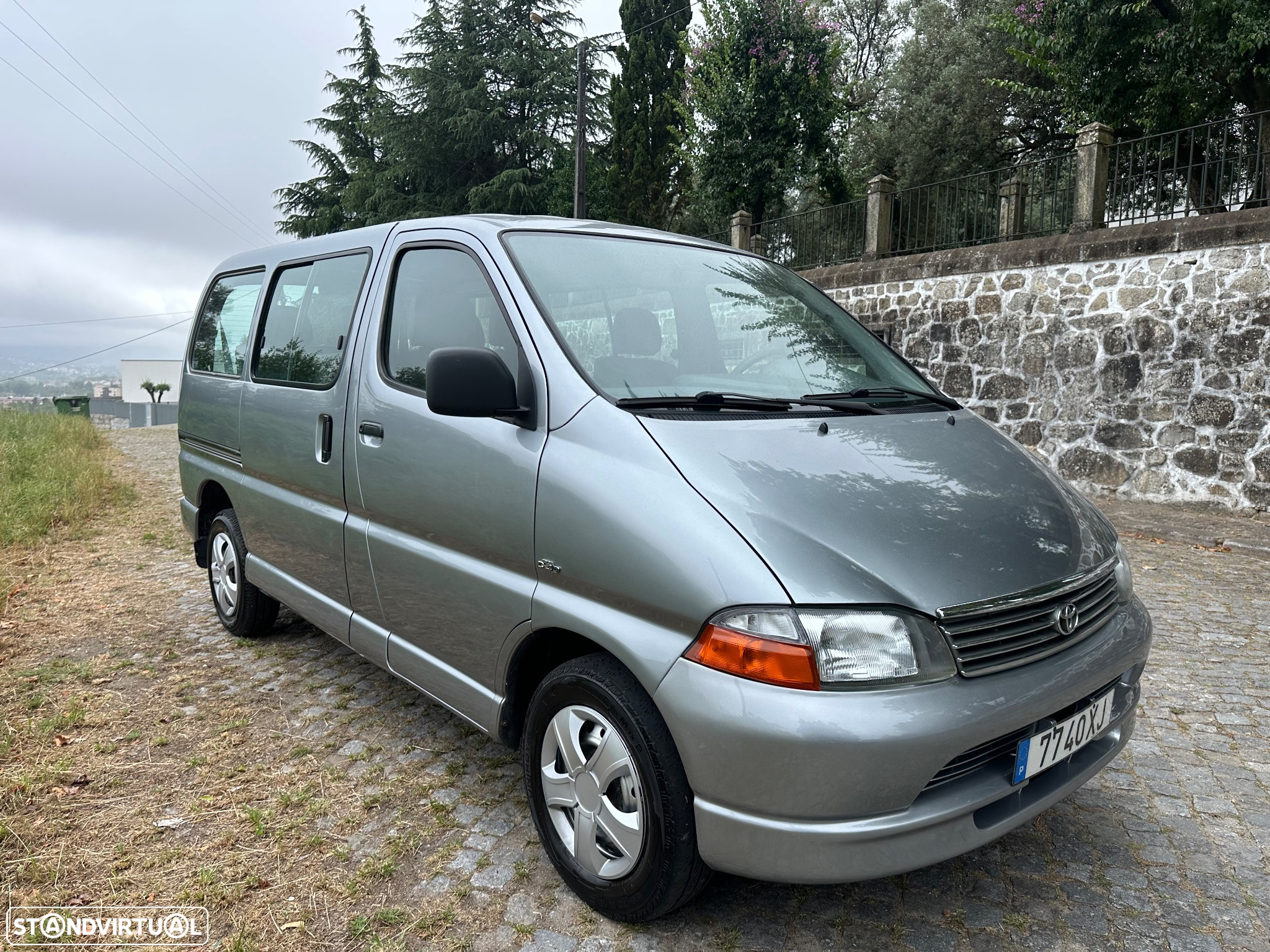 Toyota HiAce 2.5 D-4D 2.6T - 8