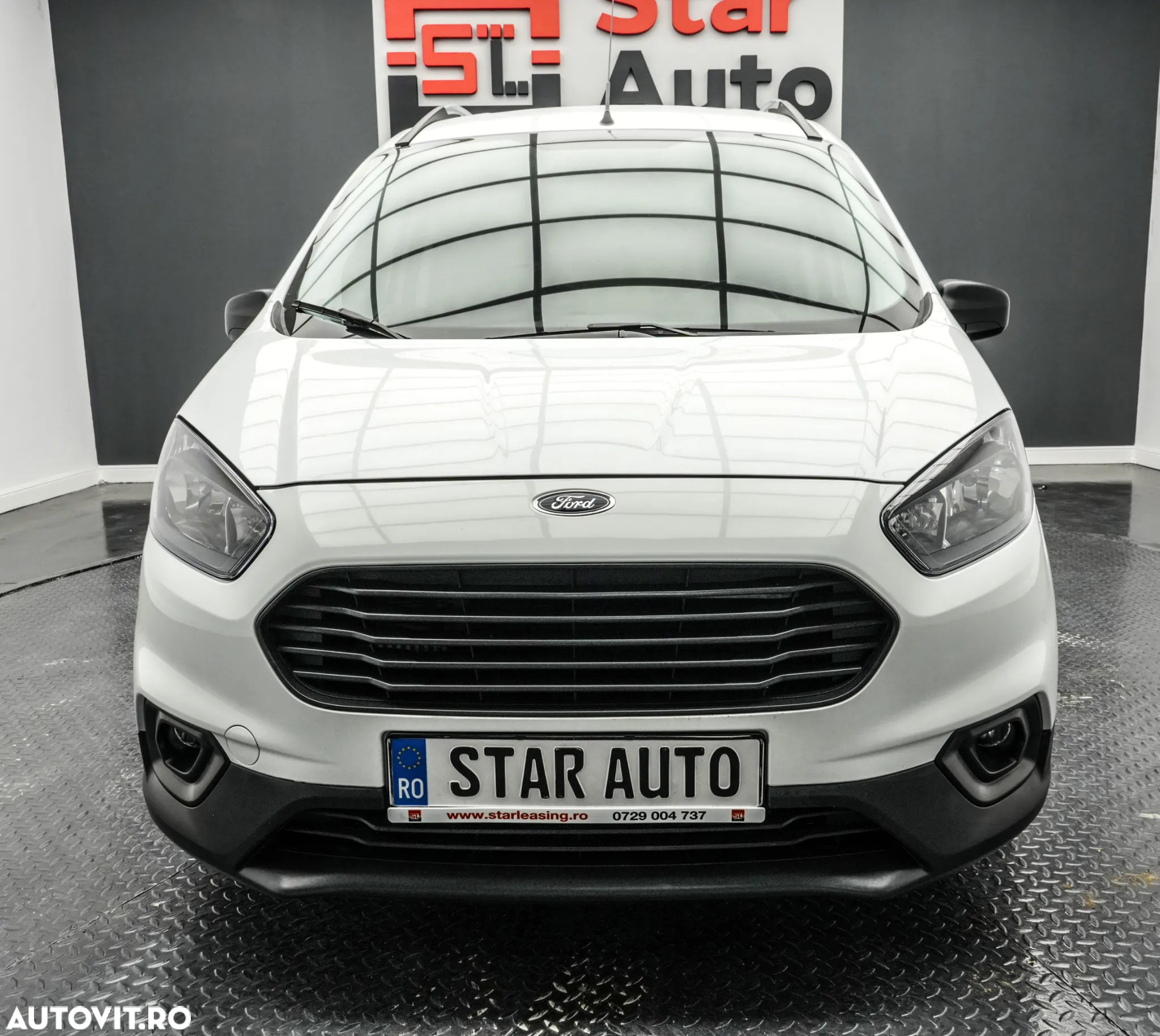 Ford Transit Courier - 3