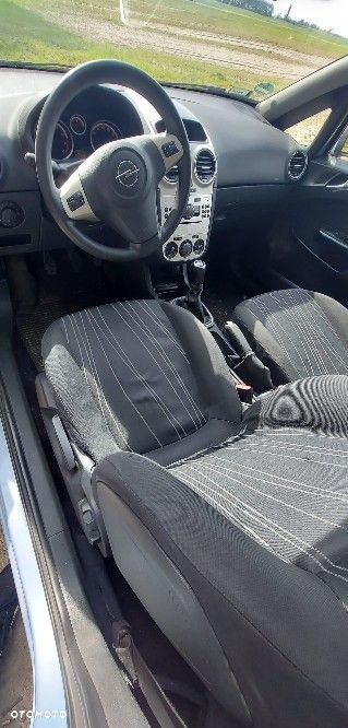 Opel Corsa - 6