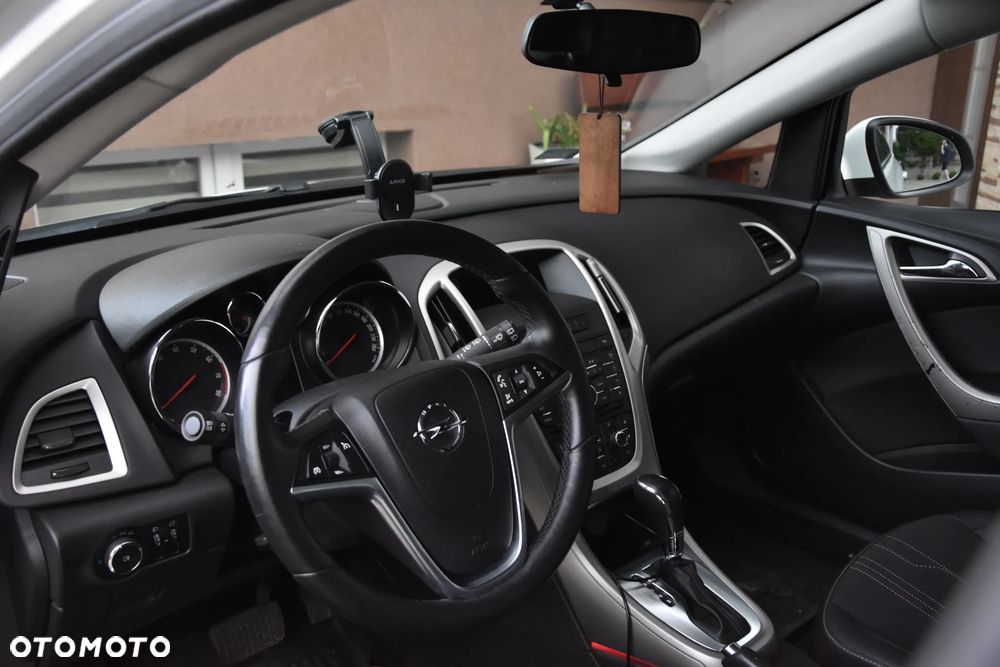 Opel Astra 1.4 Turbo Automatik Edition Sport - 10