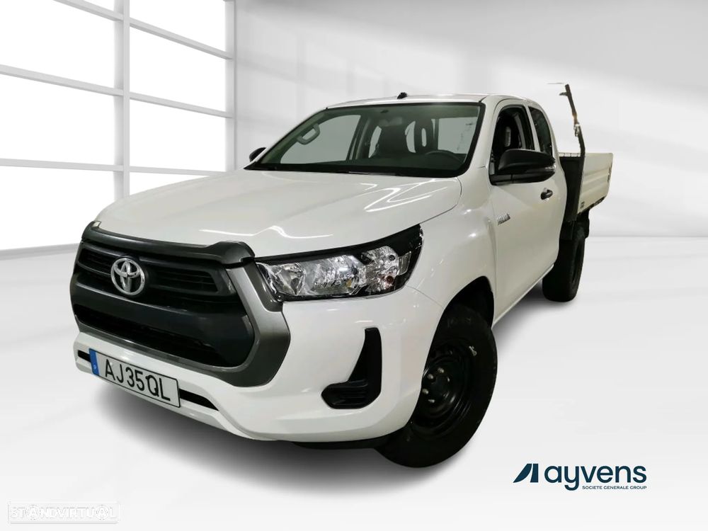 Toyota HILUX 2.4 D-4D 4WD CE CH 3L - 1