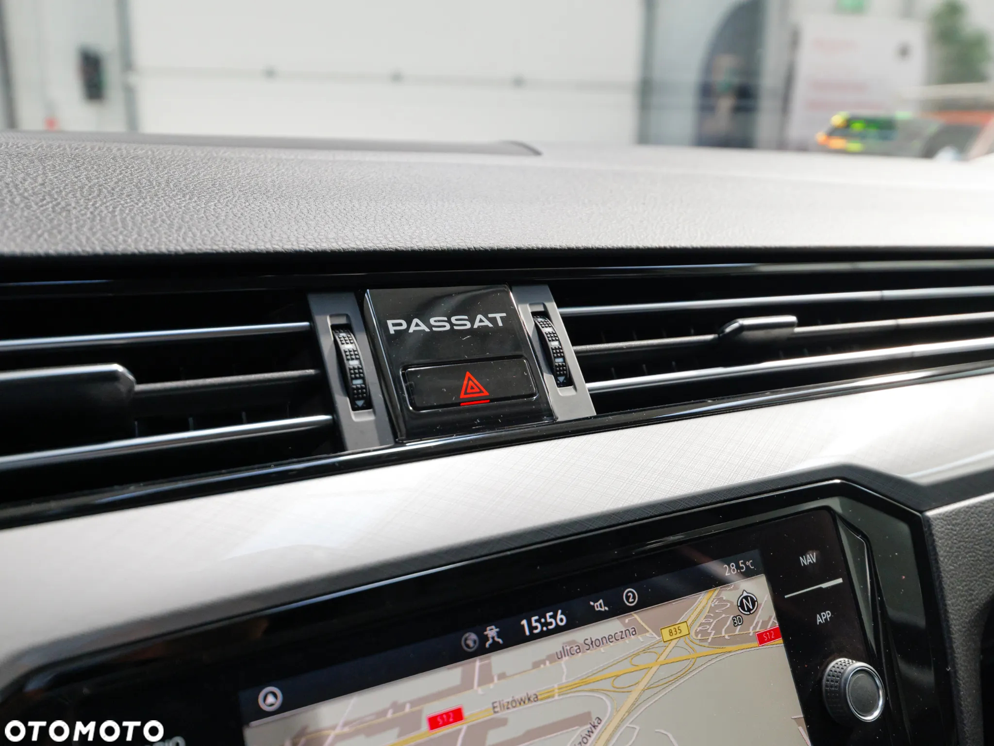 Volkswagen Passat 2.0 TDI EVO Business - 33