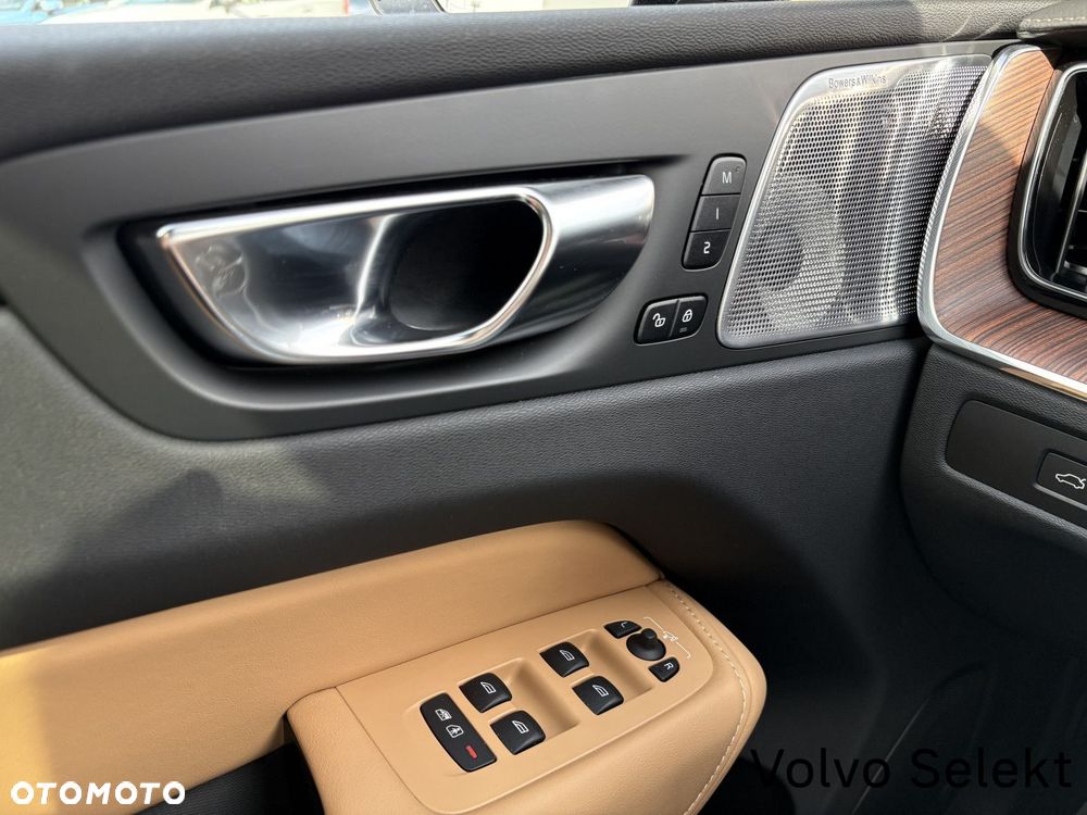 Volvo XC 60 - 19