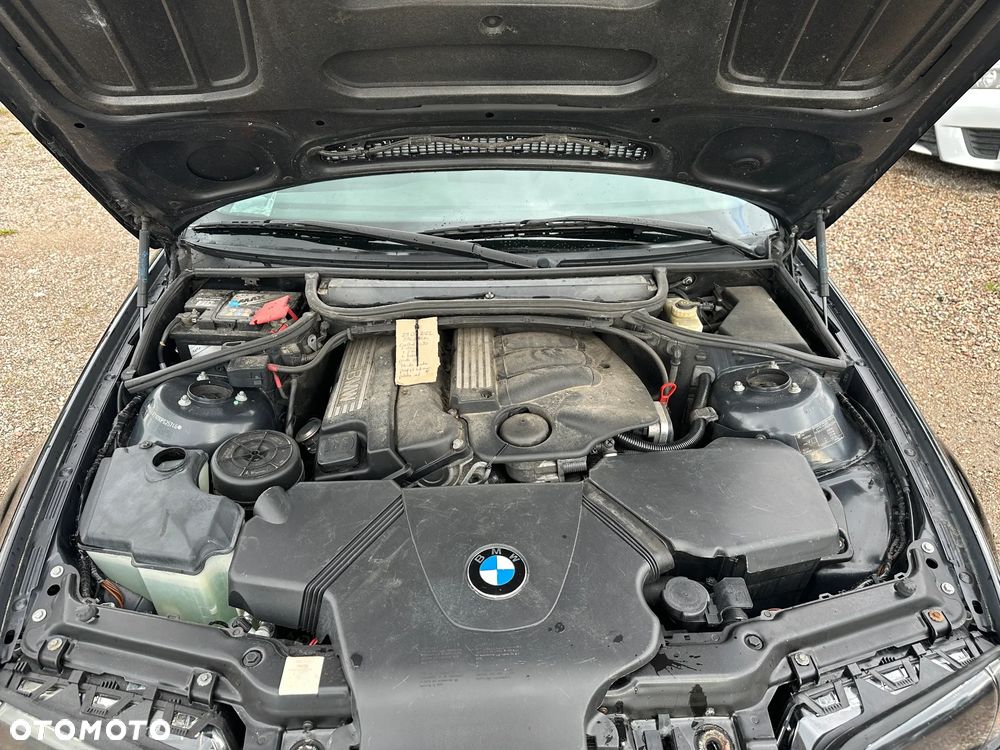 BMW Seria 3 316i - 30