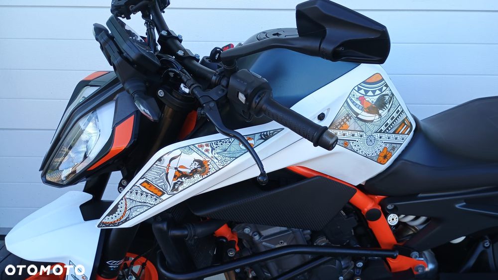 KTM Duke - 17