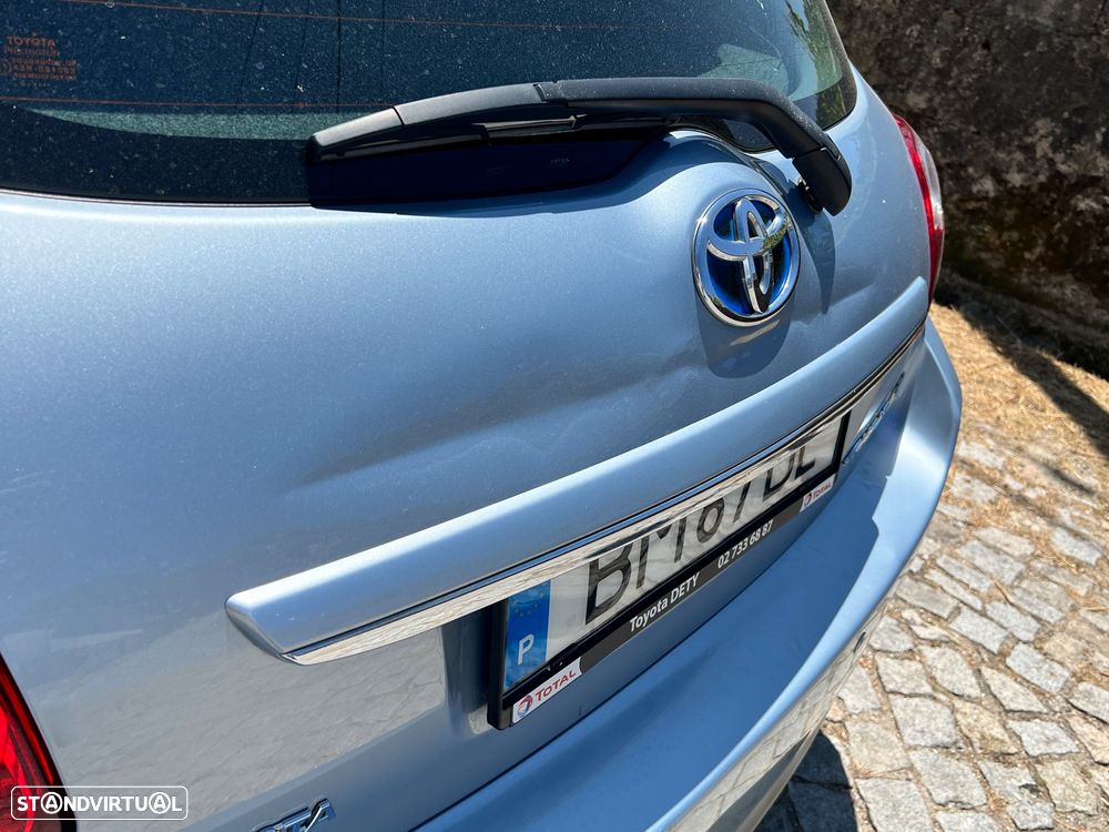 Toyota Auris 1.8 HSD Comfort+Navi - 5
