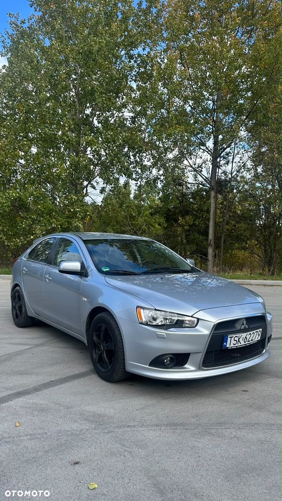 Mitsubishi Lancer 2012 photo 2