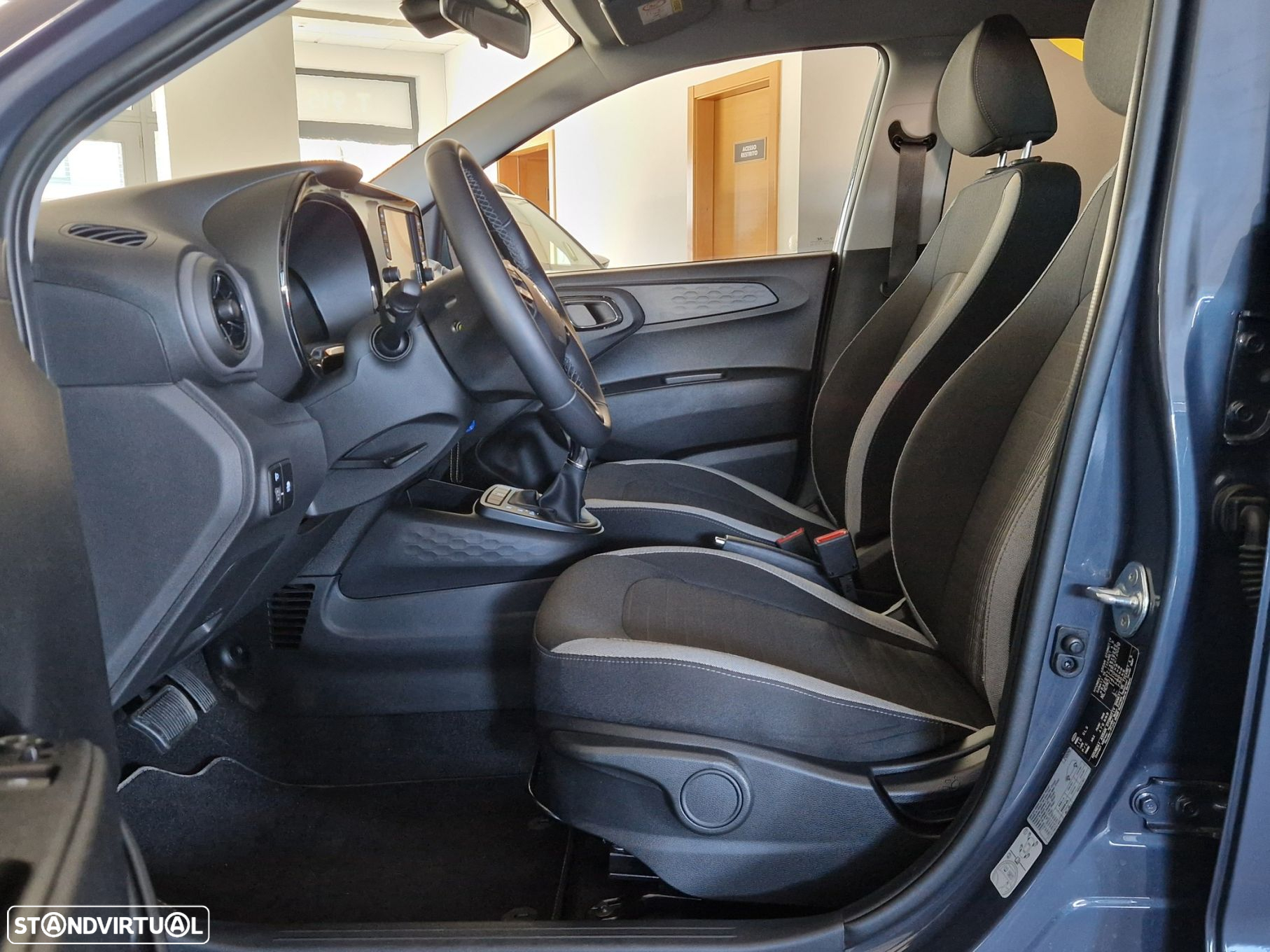Hyundai i10 1.0 Comfort AMT - 7