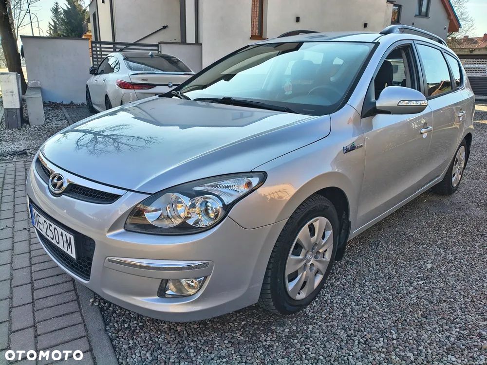 Hyundai i30 1.6 blue Classic - 11