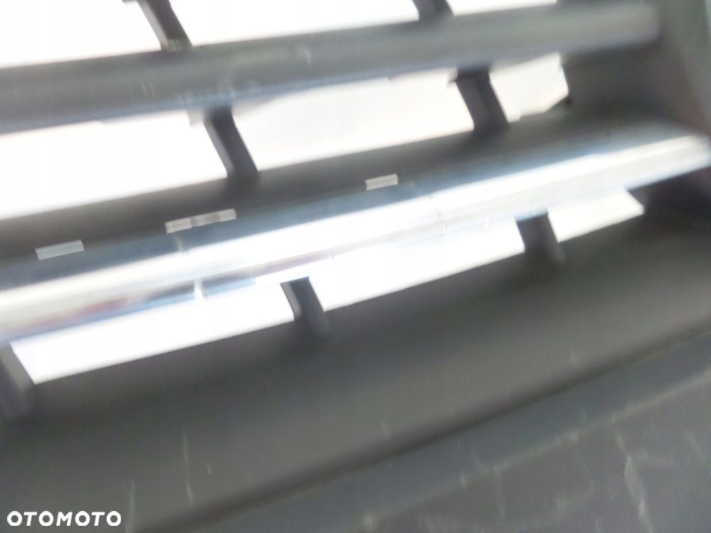 Zderzak przedni przód VW CADDY III LIFT 15- - 5