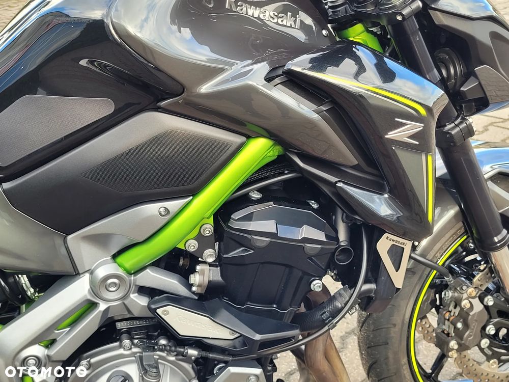 Kawasaki Z 900 - 22