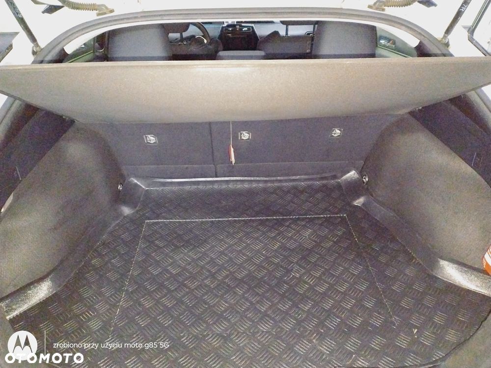 Toyota Prius 1.8 Hybrid Active - 25