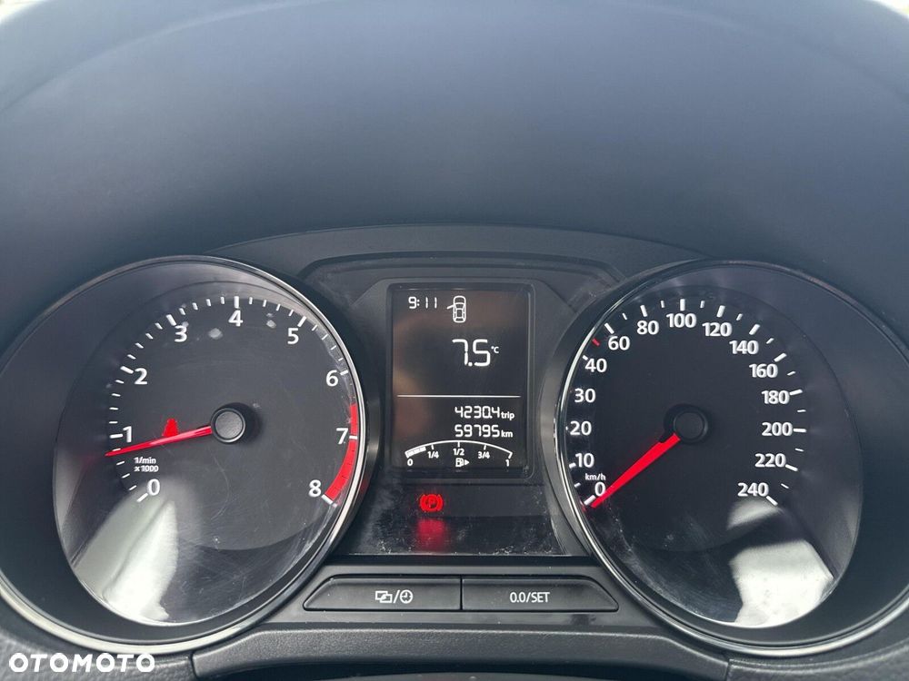 Volkswagen Polo 1.0 Trendline - 17